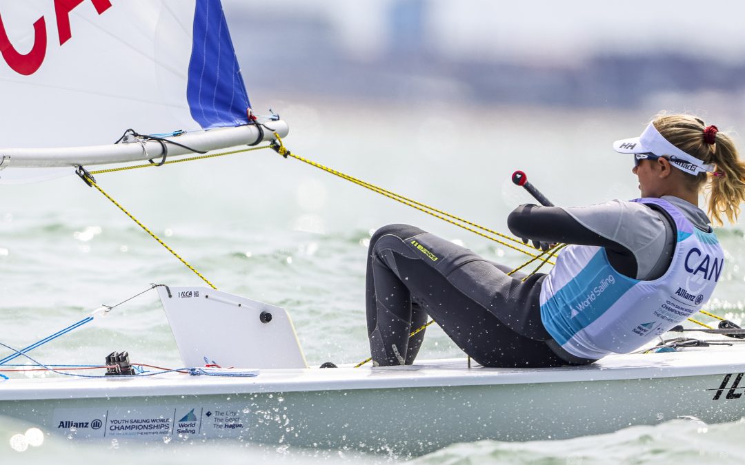 Annalise Balasubramanian enregistre la meilleure performance canadienne en ILCA 6 depuis 2009 aux Championnats du monde de la jeunesse en voile 2022