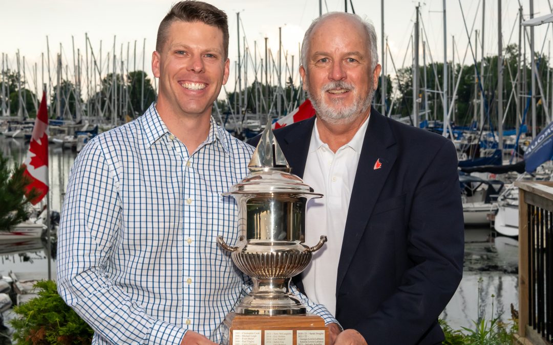 Lee Parkhill d’Oakville nommé Navigateur de l’année 2024 de Voile Canada